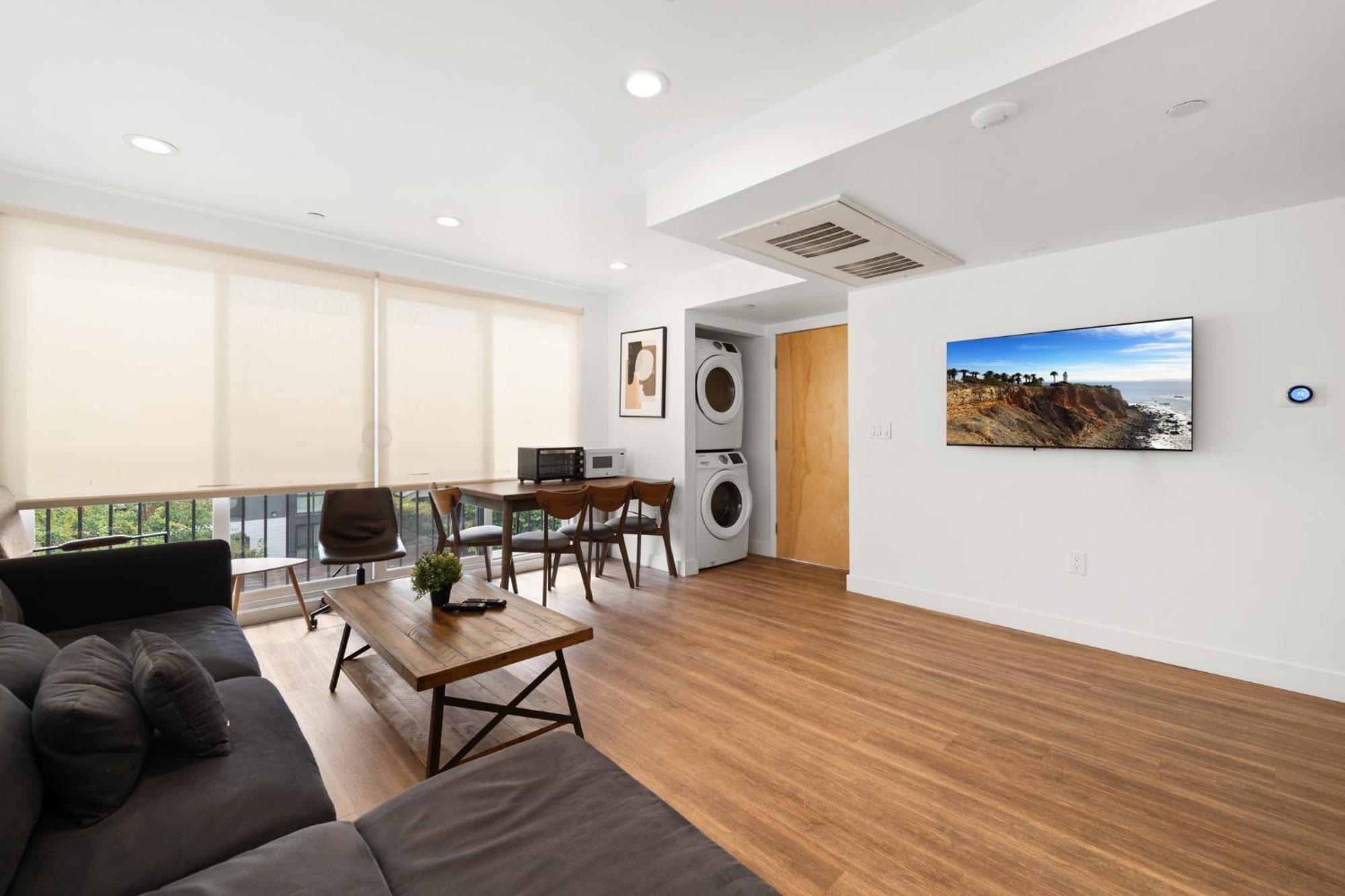 Modern Getaway In The Heart Of La Near Usc, Private Room With Share Living Room And Kitchen Los Angeles Exteriör bild